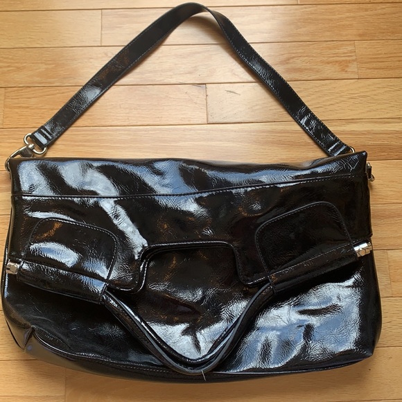 NWOT LARGE BLACK BAG 18” FROM BOTTOM TO TOP OF HANDLE, CAN BE USED A FEW WAYS - Picture 3 of 4